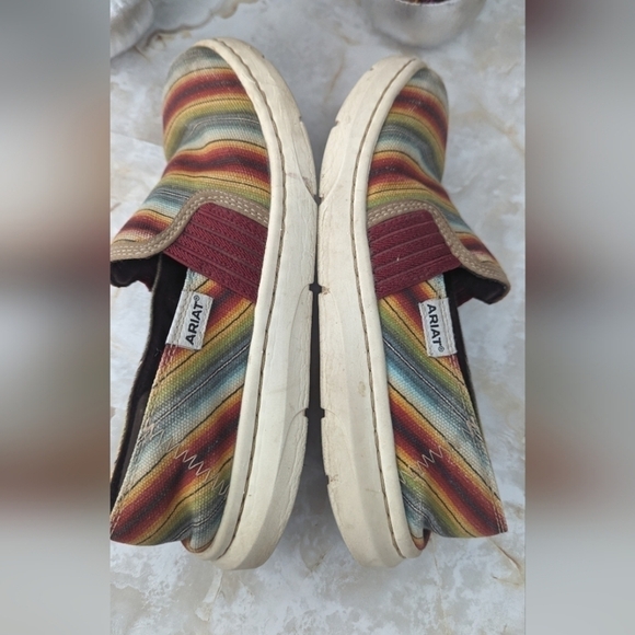 Ariat Women’s Ryder Slip-On Shoe Size 7B - Picture 6 of 13